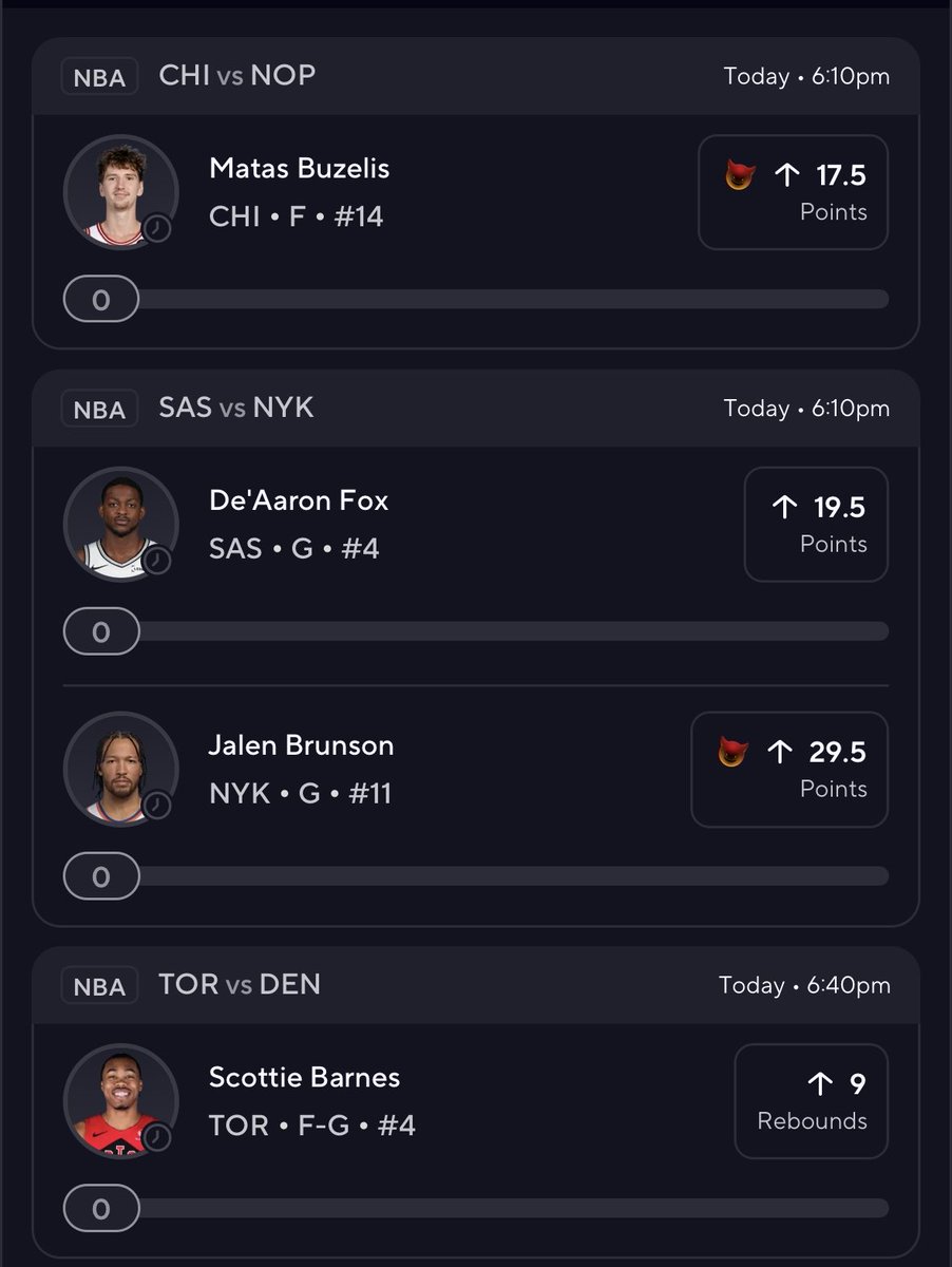 HeadcaseBets's tweet image. NEW YEARS EVE GIVEAWAY 🎉🎉

Blessing someone with $25 OR $100 if this Prize Picks play hits! 🤑

Must:
- ❤️/🔁
- Follow
- Drop your $ in comments

Either way you win! 🤝💸

Good luck if you’re tailing, let’s finish off 2025 with a bang 💪