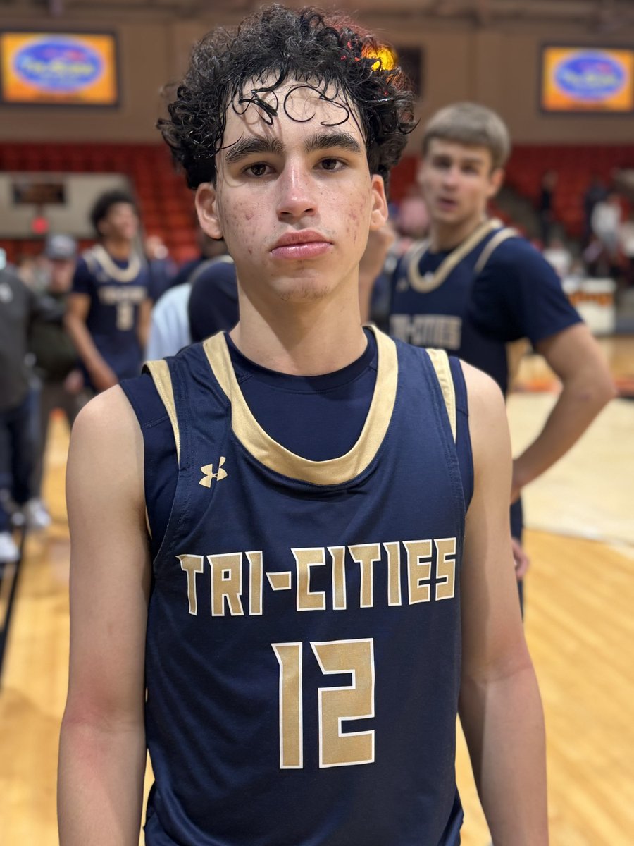 ArbysClassic's tweet image. 🏆 Championship Game Final

Ridge View (SC) 66
⭐️ Tournament MVP — #3 RJ Davis finished with 13 points, making timely plays down the stretch to secure the title.

Tri-Cities Christian (TN) 62
🔥 #12 Lofton Looney led all scorers with 22 points