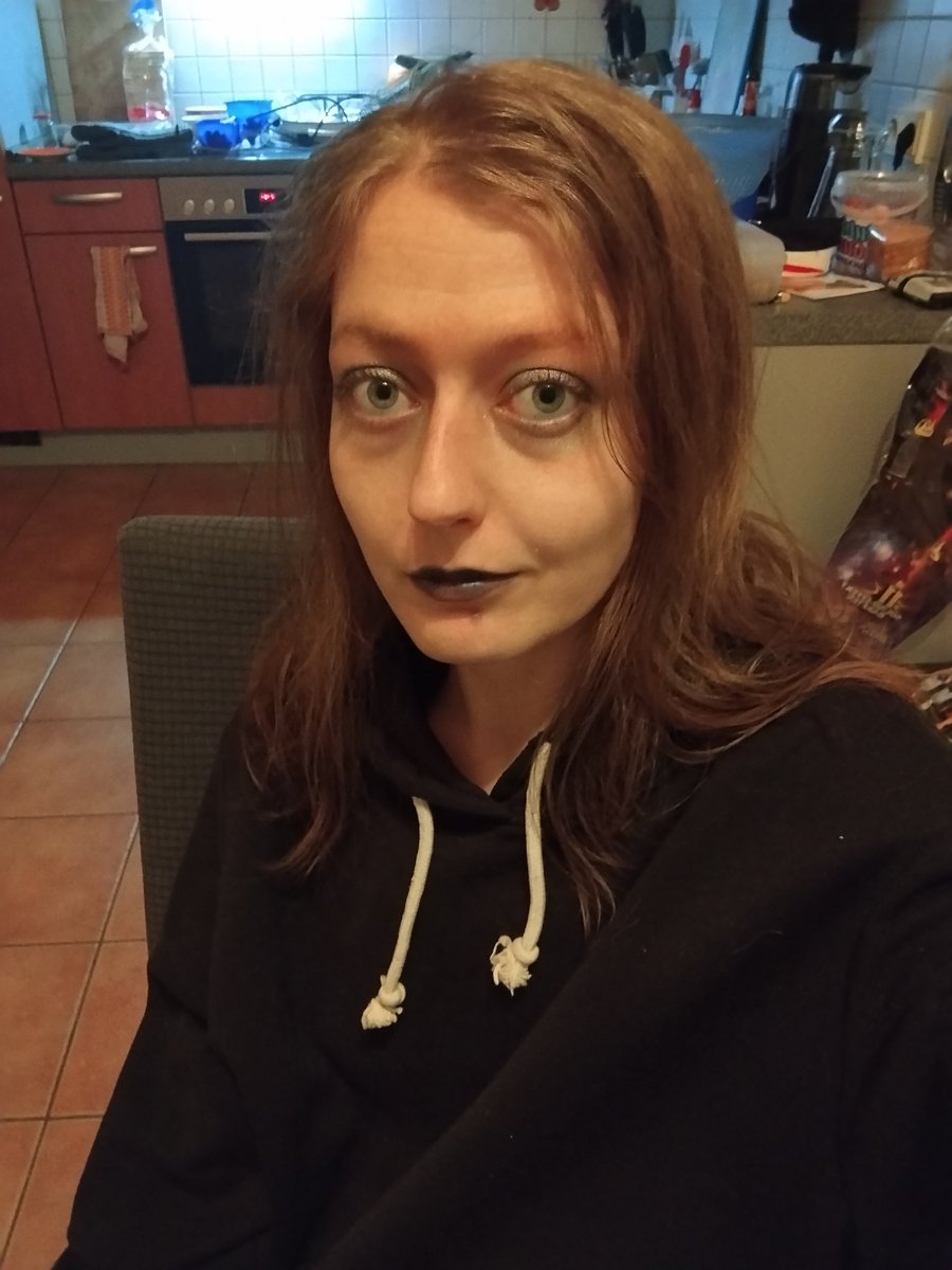 Fluffchan tweet media