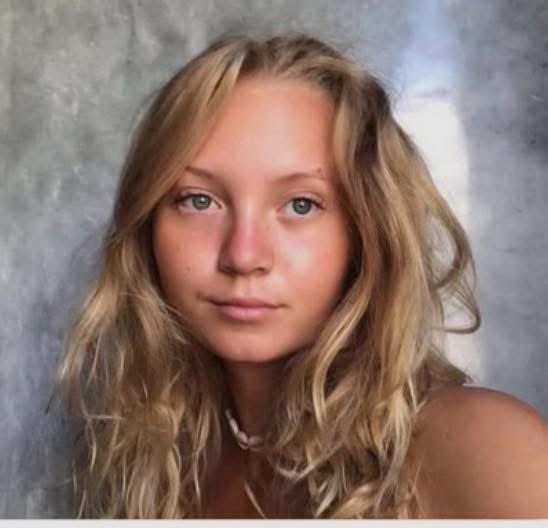 PatrickAbrazos's tweet image. En suecia un miembre del colective LGBTIQPedo asesinó y desmembró a una mujer real, porque al parecer ése era su fetiche.

¿Por qué digo esto? Porque el trans se puso de pseudónimo "Vilma Andersson", que era el nombre de una chica sueca de 17 años que fue asesinada de la misma…