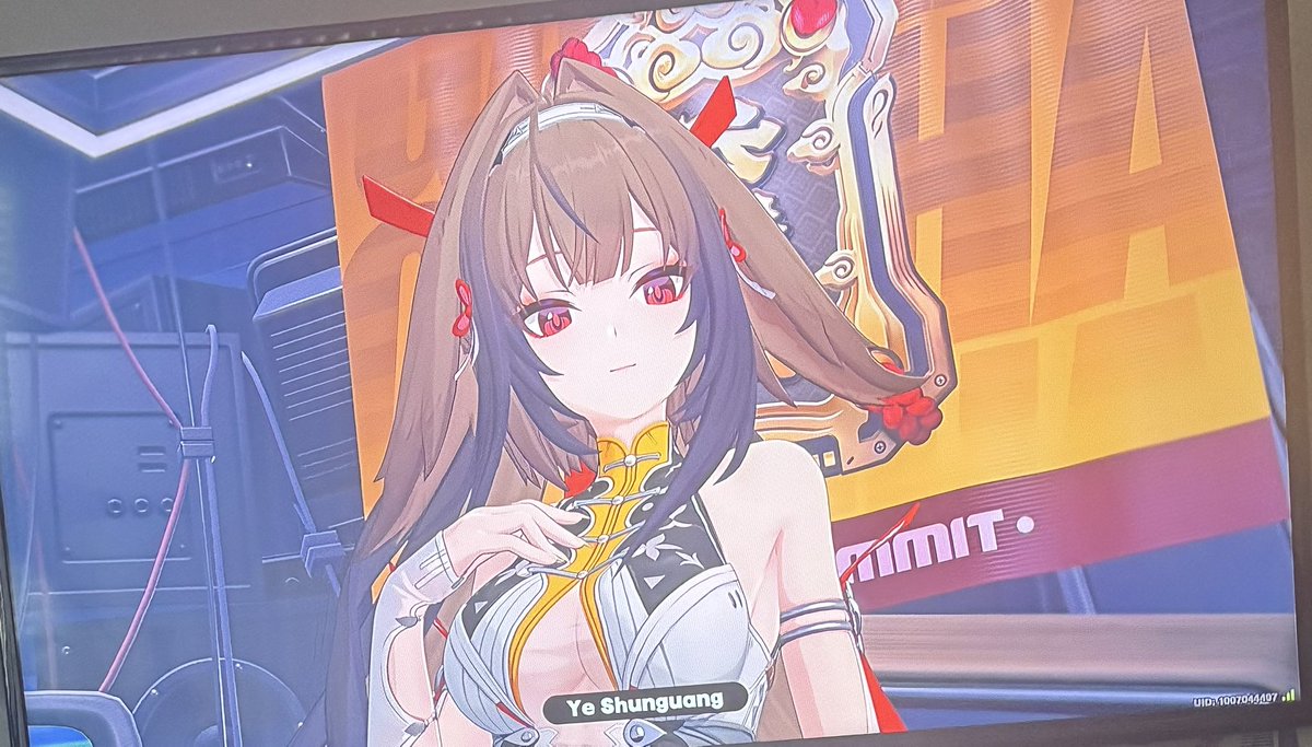 Had to remember my password just to show off getting her first pull lol