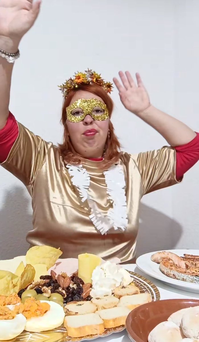 si no fuera por la bully de falete esta señora no estaría sola en su casa ahora mismo 💔