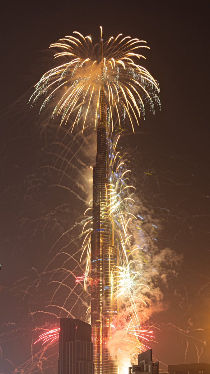 هزاع. tweet media