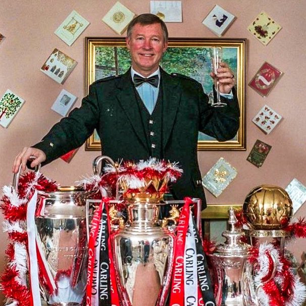 Feliz cumpleaños al mejor director técnico de todos los tiempos. Sin peros. Sin discusiones.

DON SIR ALEX FERGUSON ❤️‍🔥