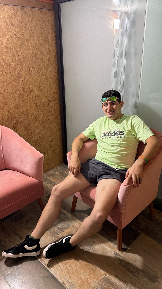 Franco  tweet media