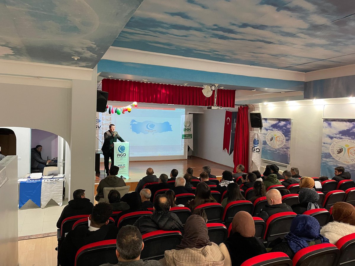 AGD bu yılı da Türkiye genelinde düzenlediği ‘Mekke’nin Fethi ve Kudüs Gecesi’ programlarıyla tamamladı.