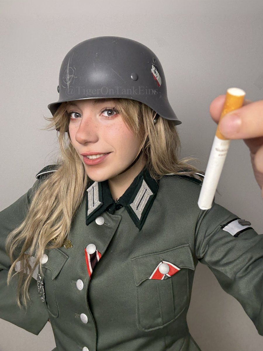 Kaplanie tweet media