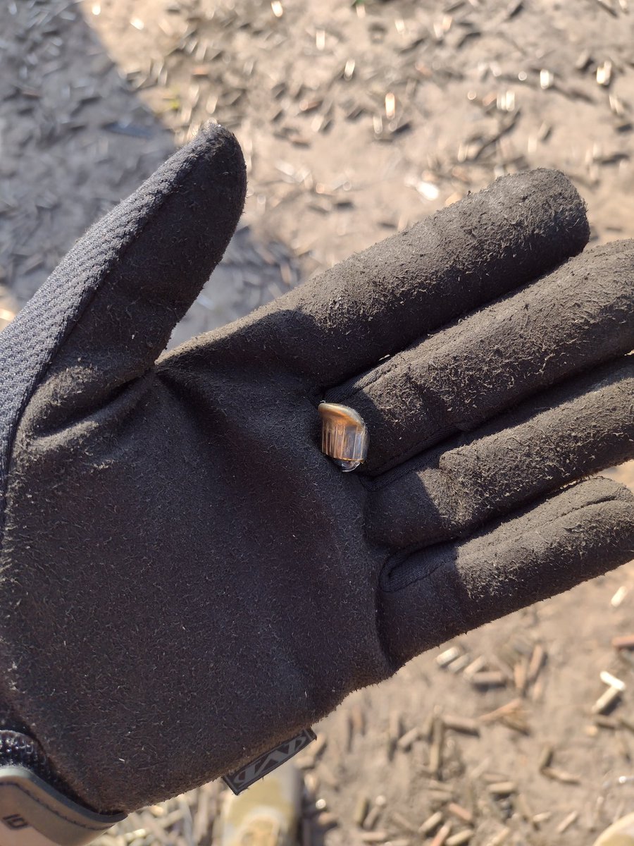 Life_leon's tweet image. Підсумки звичайні - живий і йобнутий.
А далі щось буде.