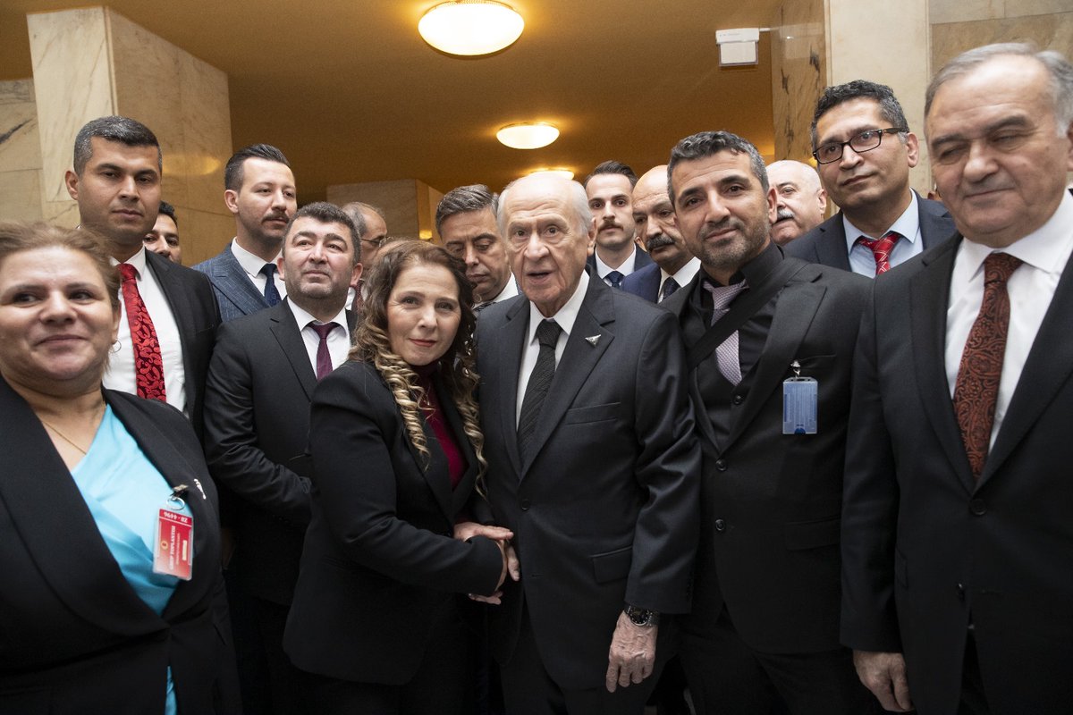 Staj ve Çıraklık Sigortası Mağdurları Olarak MHP Lideri Sayın <a href="/dbdevletbahceli/">Devlet Bahçeli</a> ye Saygılarımızla;
<a href="/erkanakcay45/">Erkan Akçay</a>
<a href="/E_SemihYalcin/">E. Semih Yalçın</a>
<a href="/KverSemih/">Semih Işıkver</a>
<a href="/bakiersoymhp/">BAKİ ERSOY</a>
<a href="/ifarukaksu/">İsmail Faruk Aksu</a>
<a href="/MKalayci42/">Mustafa Kalaycı</a>
<a href="/UlviYonter/">Dr.İzzet Ulvi YÖNTER</a>

Türk milletinin vicdanını, devlet aklını ve ülkücü duruşunu ömrü boyunca tavizsiz taşıyan,