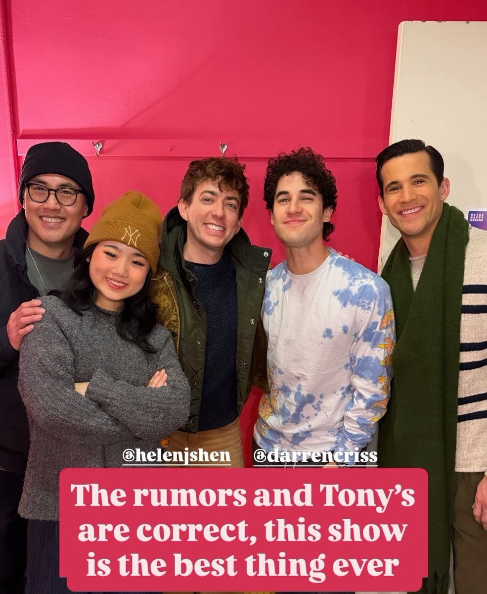 Darren Criss e Kevin McHale juntos na broadway ontem! 🤧