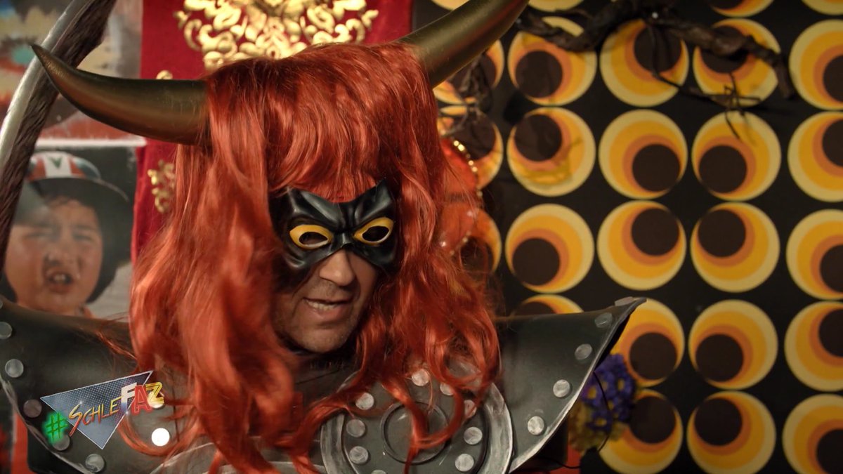 QueenMopp's tweet image. War das schön! 🥰🤩☺️
Halbzeit! Weiter geht's mit #Aerobicide! 💪🏻

#FrankensteinsKungFuMonster #SchleFaZ #QuadrupleFaZ #Silvester #SchleFaZbeiNitro #WirSindSchleFaZ