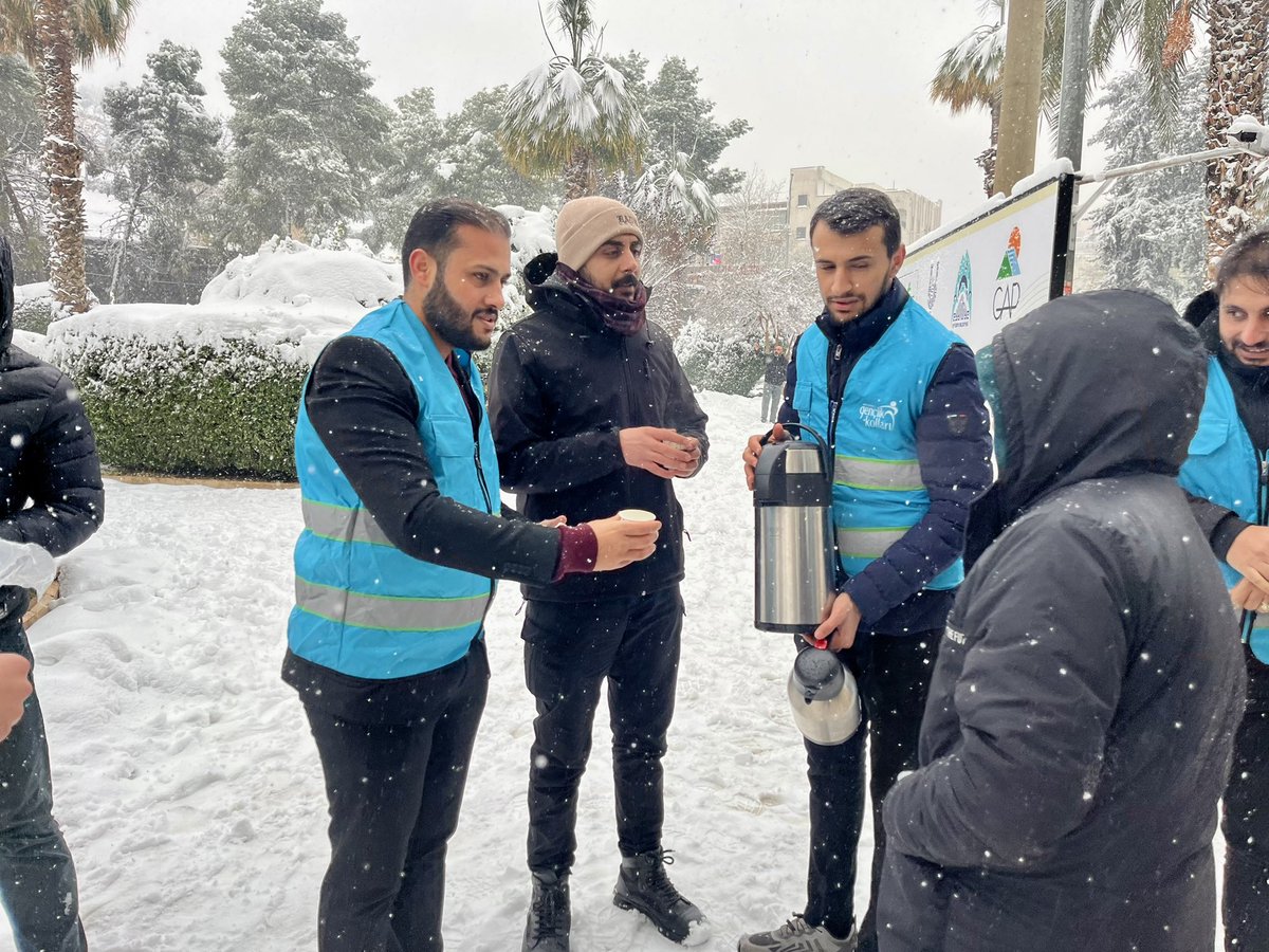 AkgencEyyubiye's tweet photo. Dün, Bugün, Yarın ve Daima
Aynı dava, aynı istikamet ❗️

@AKGenclikGM @SalihAldeniz5 https://t.co/NiLJACg9yw