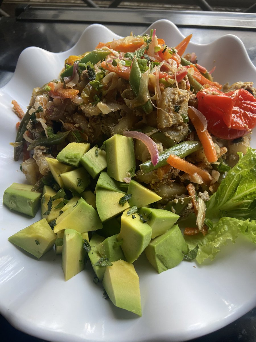 nelodrums's tweet photo. The Plant-based community THRIVE FOR AFRICA VEGAN WOMEN’S INITIATIVE organized a PLANT POWER HOLIDAY CAMPAIGN for Cameroon and DRCONGO where we showcase different vegan dishes. 
@ThriveAfrica @ThriveAfricaVeganWomen’sinitiative #plantPoweredHolidayCampaign
#plantbasedfood #sf https://t.co/0VNCkv4Uhp