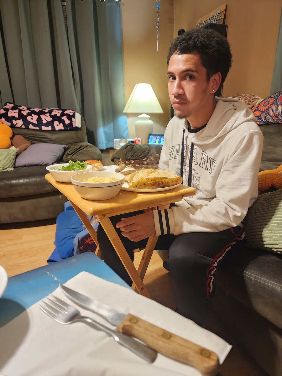 SfromMr's tweet image. Chef Boyar-B is responsible for our New Year's Eve dinner. Steak seasoned and cooked to perfection (still mooing!), baked potato fluffy, CHEESY broccoli rice casserole, Caesar salad, and rolls ... food coma may take over before midnight!