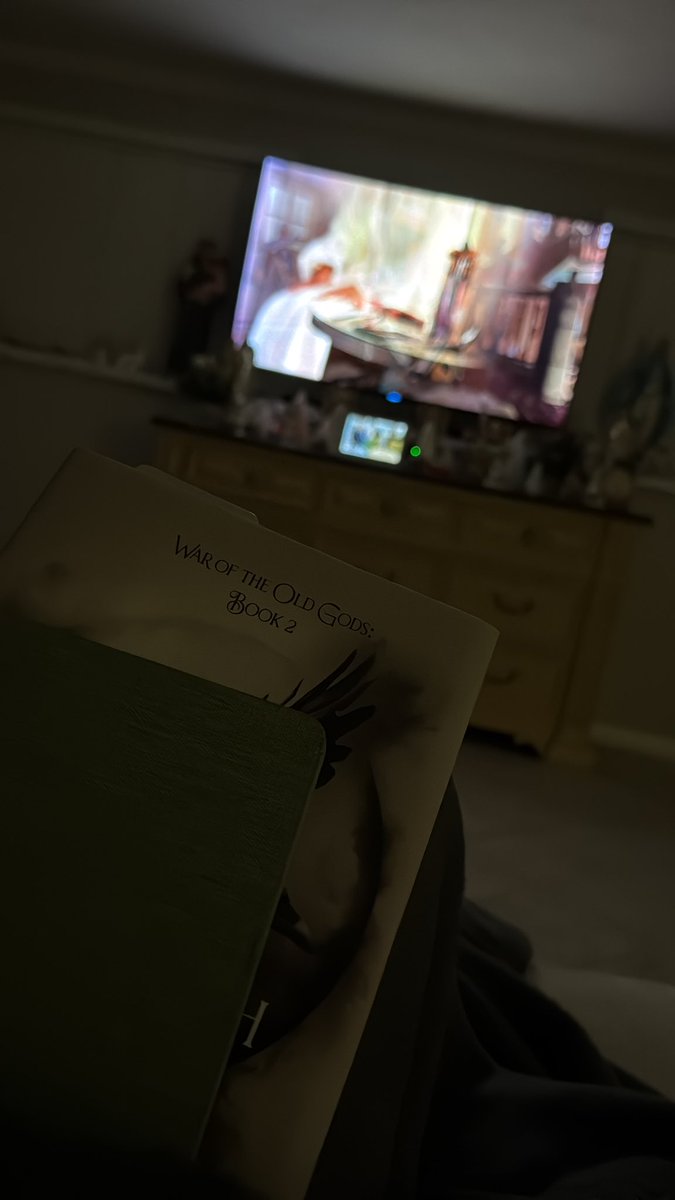 Missing my puppy boy tonight 💔.. Reading and YouTube videos in the background that’s how I’m spending my New Year’s Eve .. this year really sucked for me .. I’m hoping next year will be better for me 🥺