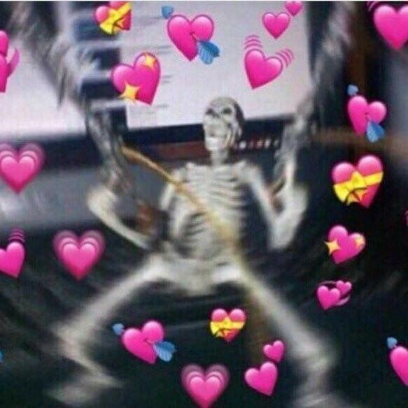 Estoy tomando y me siento mareada... ¡FELIZ AÑO NUEVO! 🍻✨