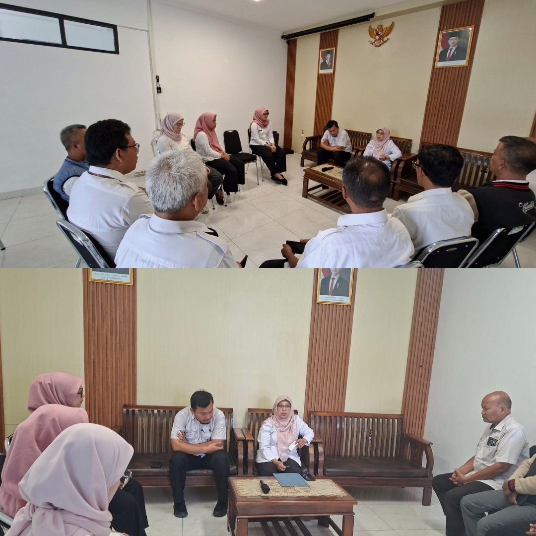 Kel_Batar's tweet photo. [ Evaluasi Akhir Tahun Pegawai ] Menutup tahun dengan evaluasi mendalam atas pencapaian kami. Bersyukur atas semua pelajaran dan perjalanan yang didapat dan siap menyambut babak baru.

@humas_jabar @jabarprovgoid @jabarbergerak @dedimulyadi71 @hmfarhanbdg @kangerwin_bdg https://t.co/iwHj5Uwnvm