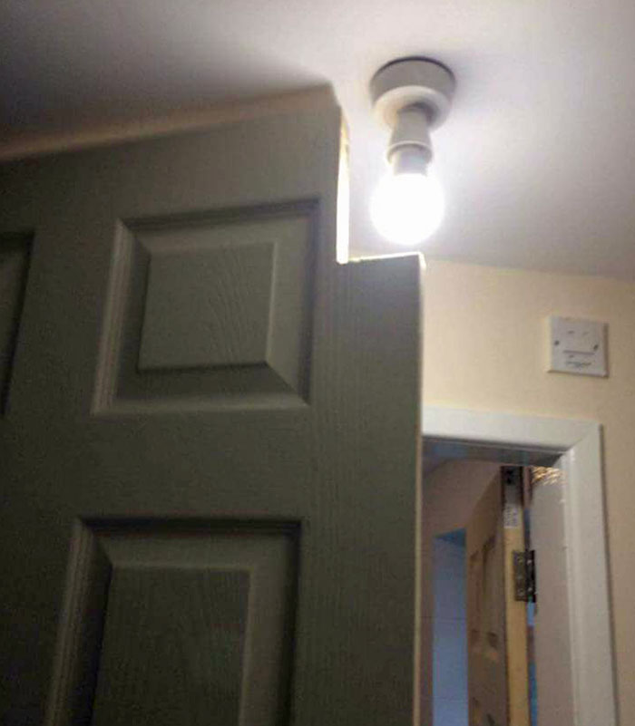 15zanaz's tweet image. Well I guess that's one way of solving the problem.
#homedesign
#interiordesign
#interiors
#interiordecor