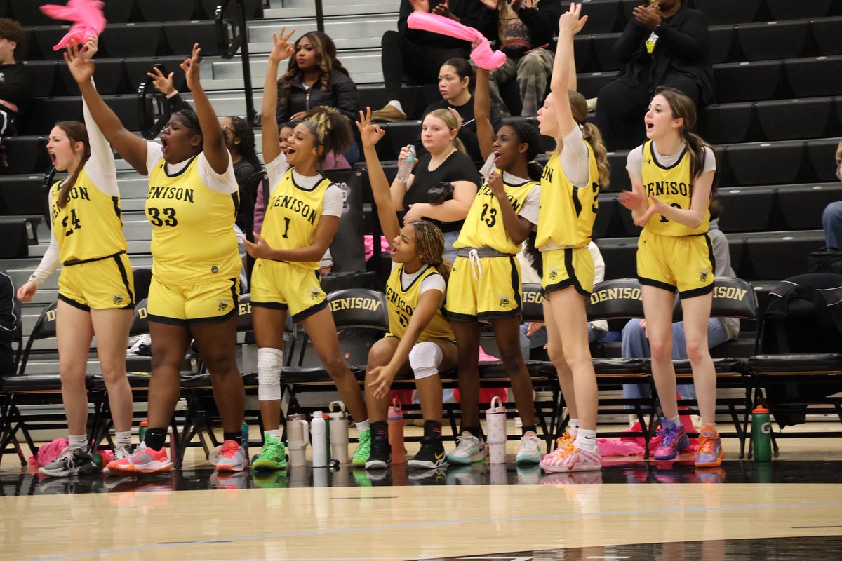 Lady Jackets Basketball tweet media