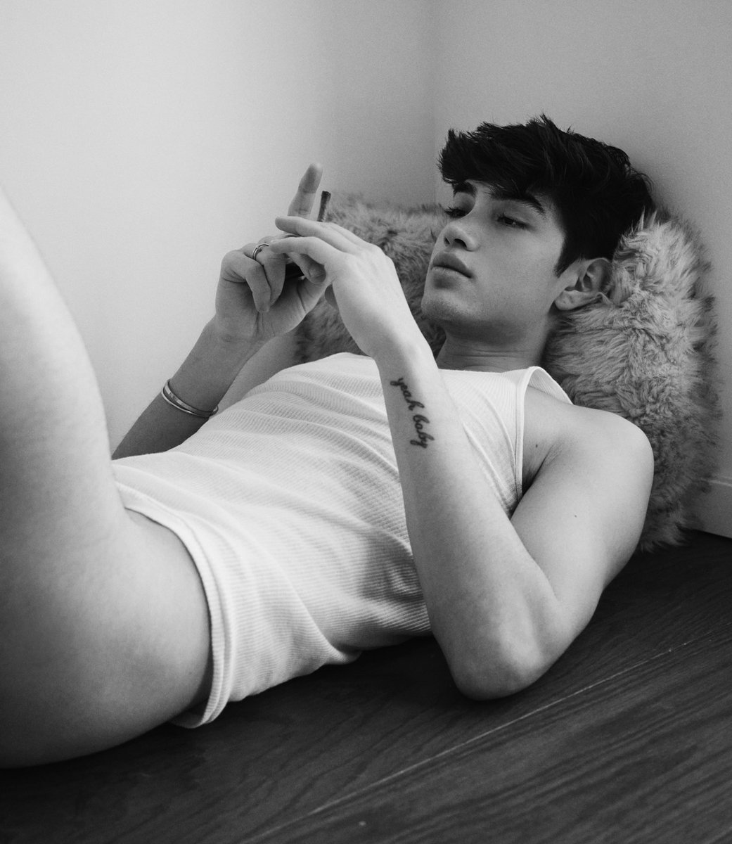 Stephen Oscar tweet media