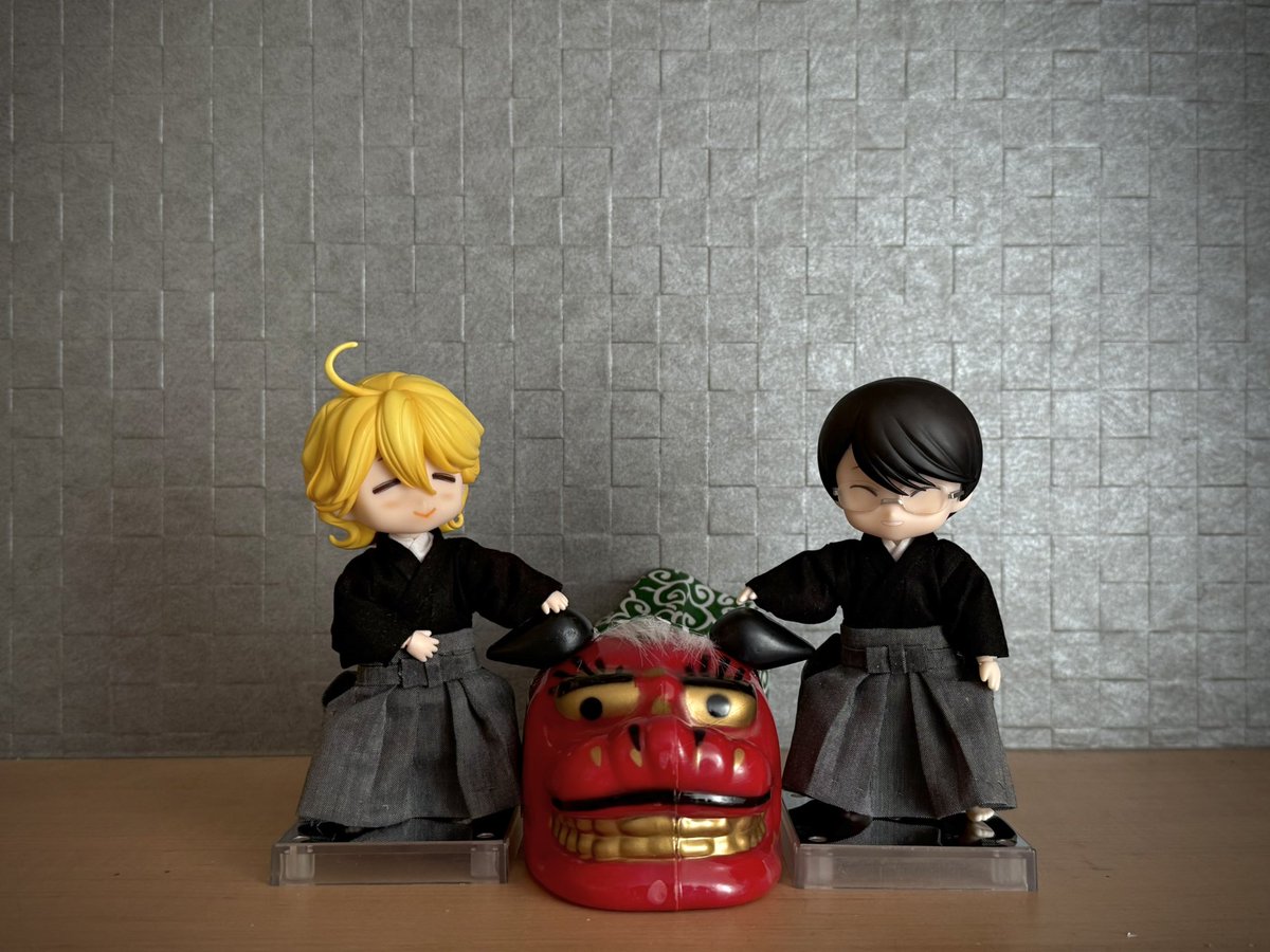 godzico0024's tweet photo. お正月なふたり🎍

#同級生シリーズ
#Doukyuusei 
#中村明日美子　先生 https://t.co/7De7khacZ6