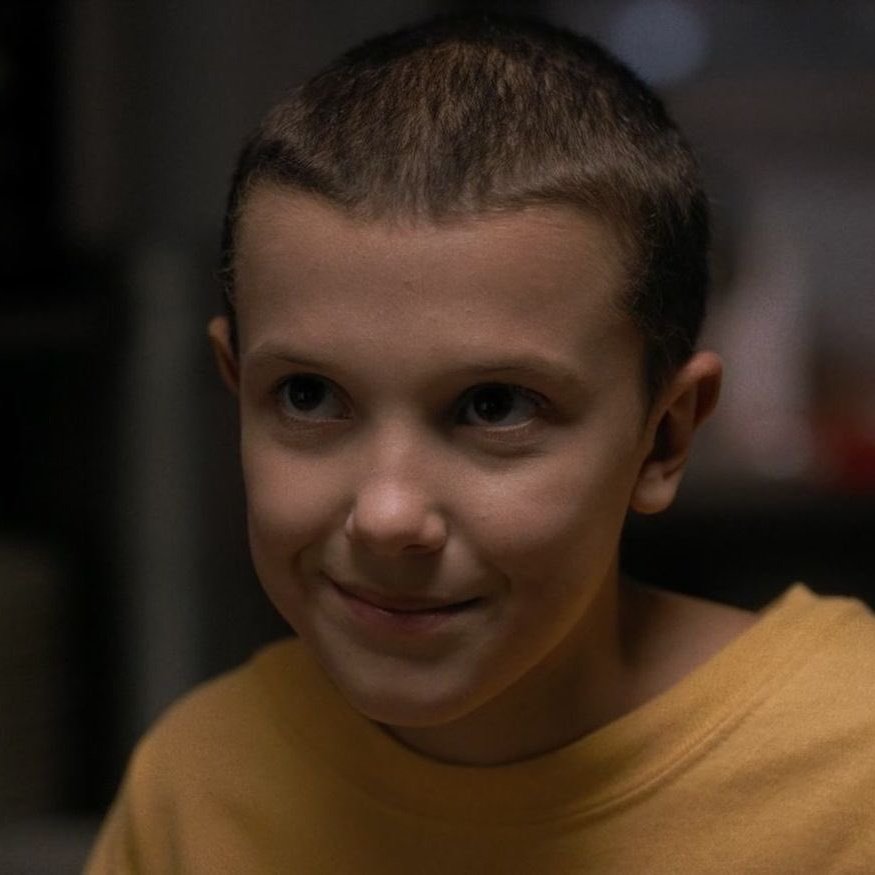 Ela não teve infância, ela não teve um pai, ela não teve família 
minha menina merecia mais muito mais 😞 #StrangersThings5