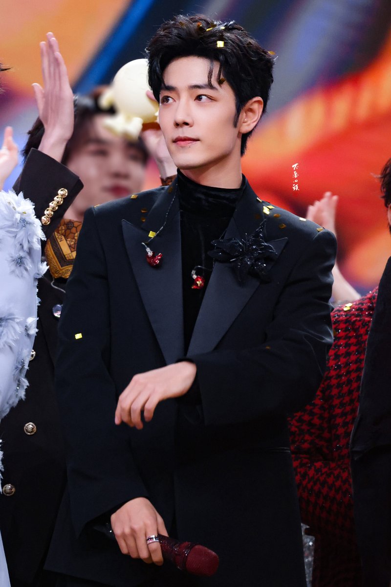 2026東方衛視跨年盛典》 カウントダウン写真12枚🎊（3/3） cr: 不要