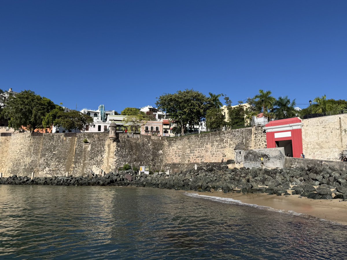 Feng Chu tweet media