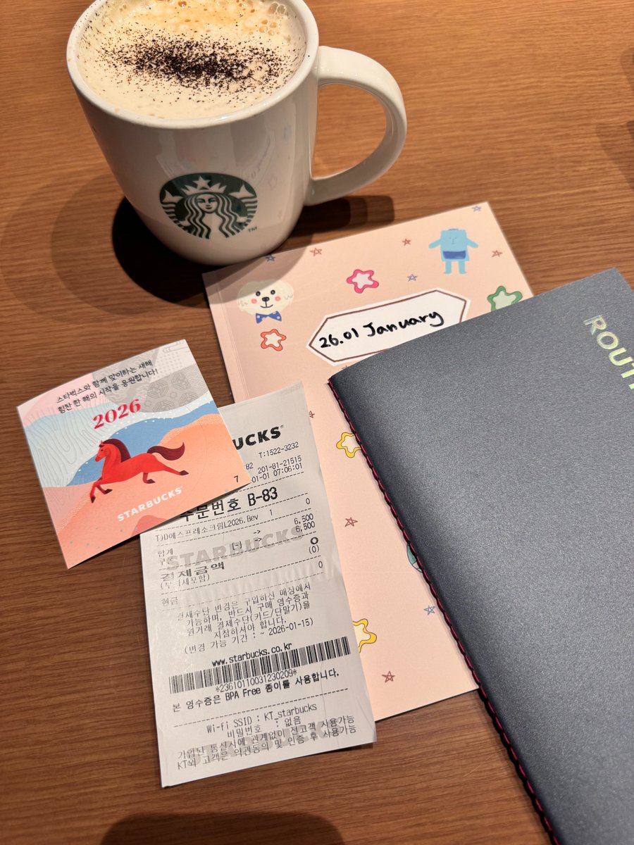 prettyeon's tweet image. 새해 복 많이 받으세요!!
올해는 더 좋은 재테크 정보 공유하겠습니다 :)

새해 첫 시작을 스타벅스 더블 에스프레소 크림 라떼와 함께&amp;gt;&amp;lt;
무료 음료 증정 당첨되었지요!-!
blog.naver.com/nayeon0508/224…