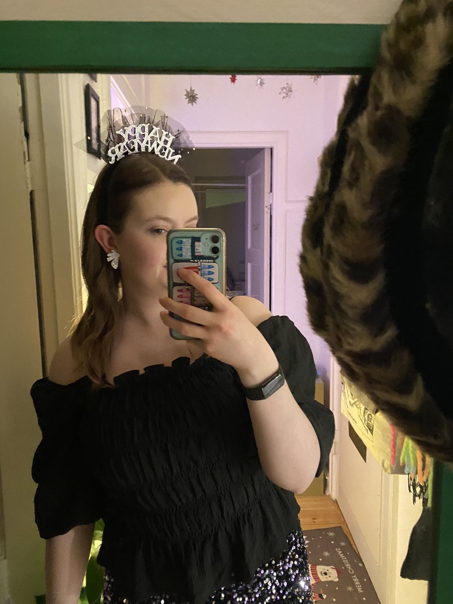 Laura Martinez tweet media