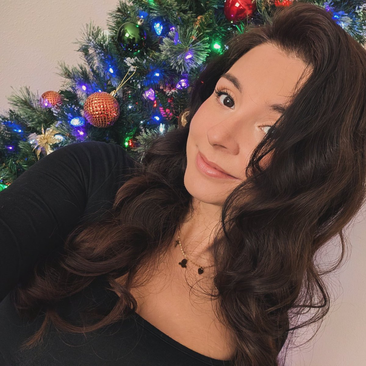 Amanda 🌹 tweet media