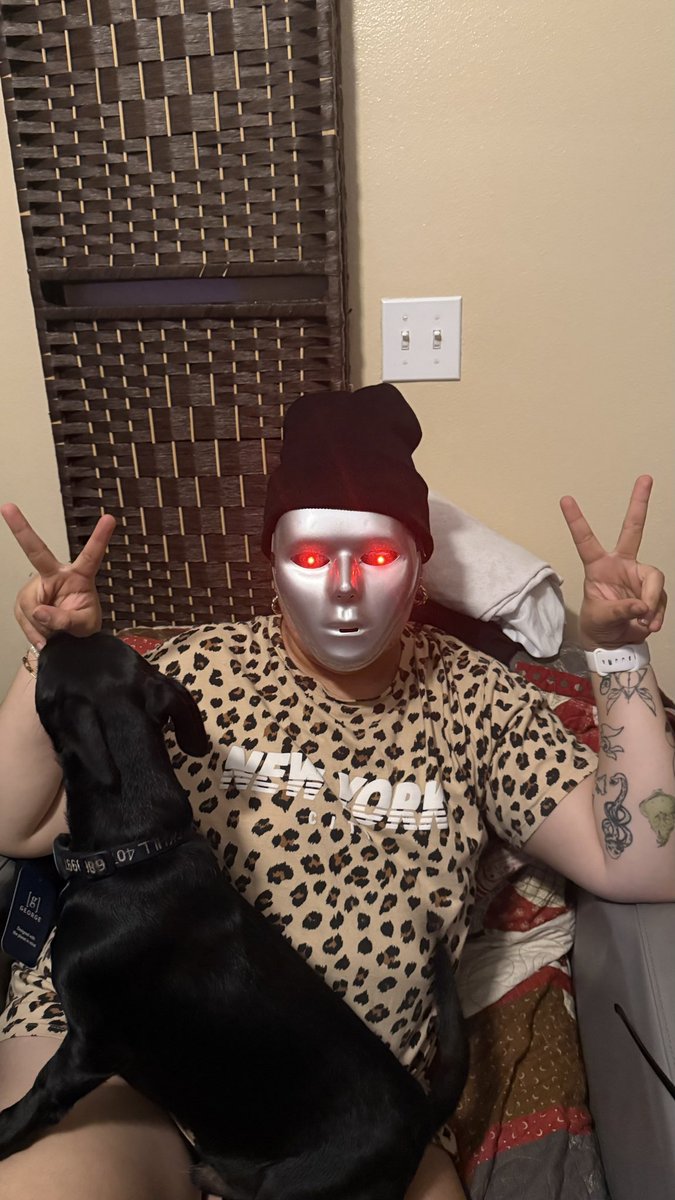 ToddPassehl's tweet photo. 🫡 🛸🤘 https://t.co/q5sRgiGVwU