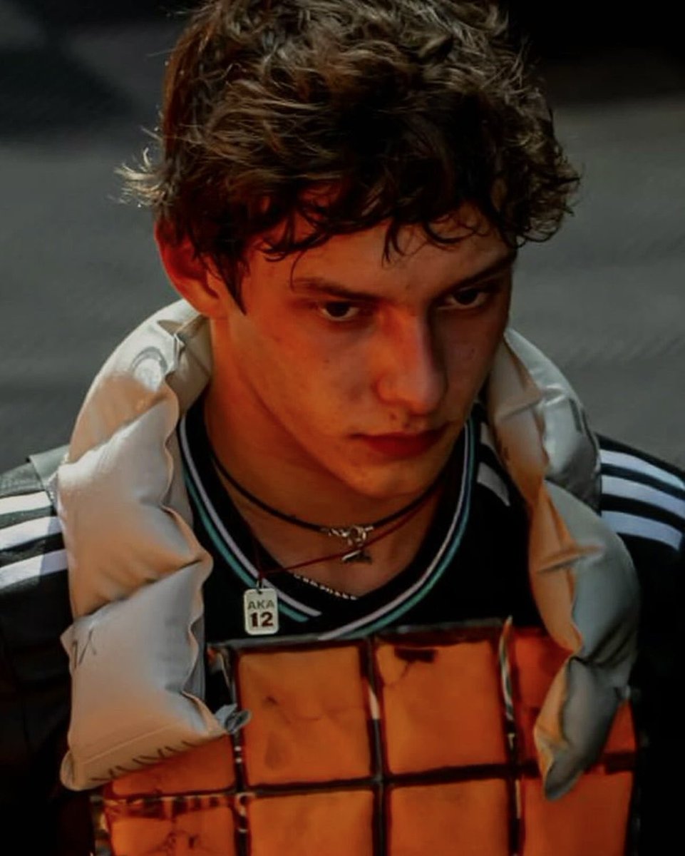 ғᴀᴍɪʟɪᴀ ʟᴇᴄʟᴇʀᴄ. tweet media