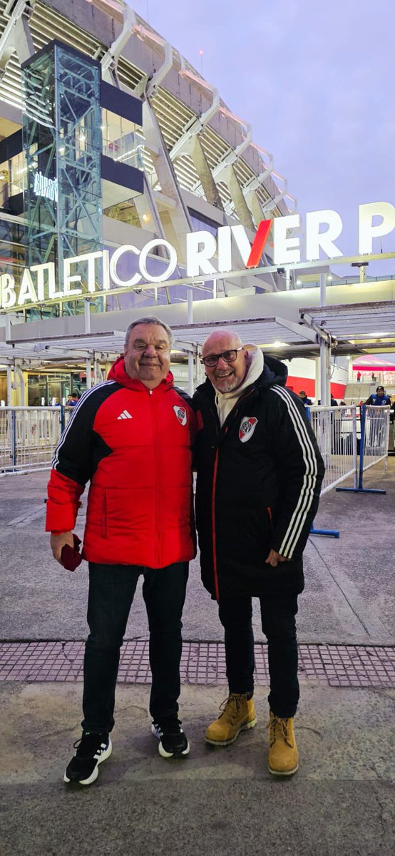 Lauty ⚪️🔴⚪️ tweet media