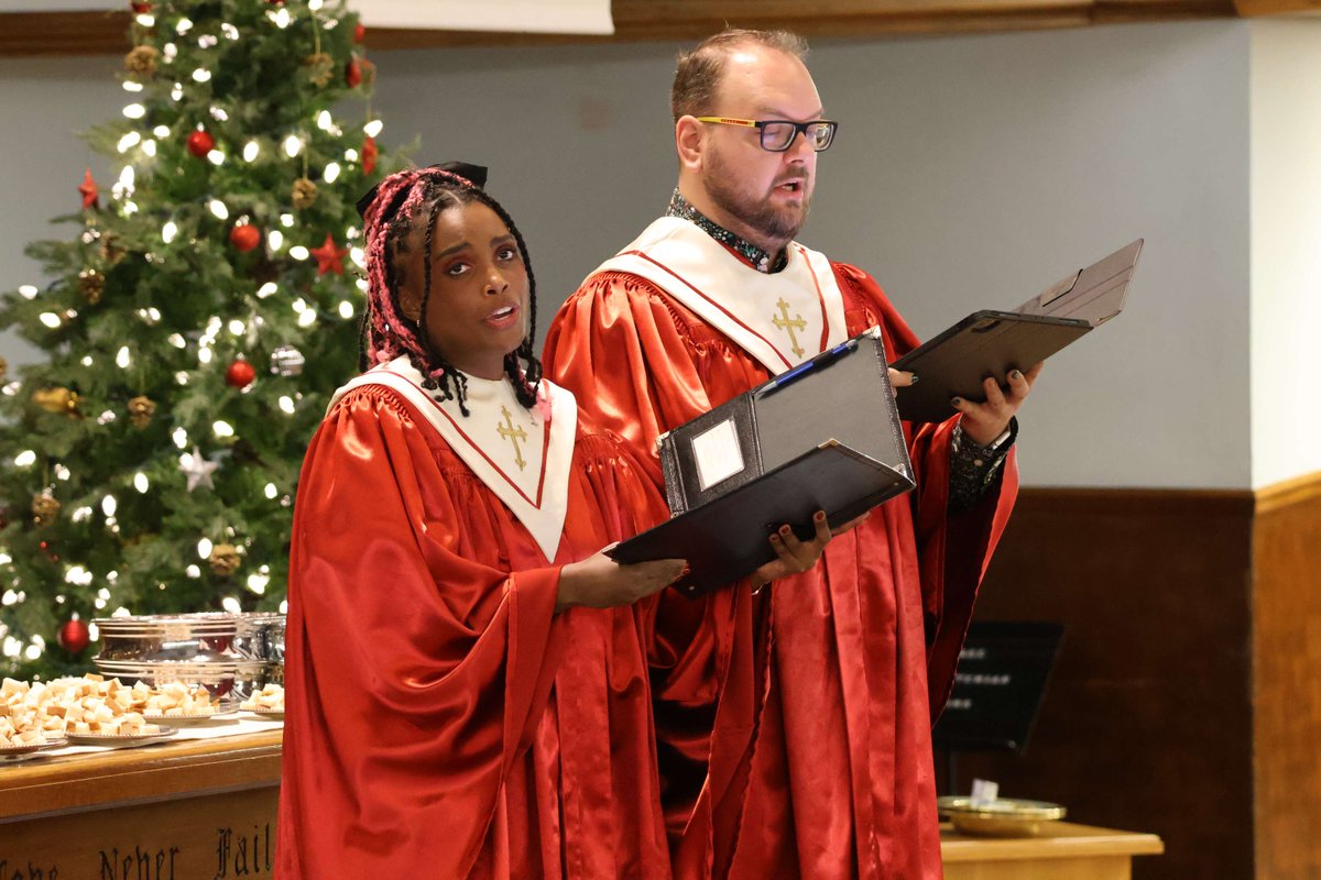 CalgaryGrace's tweet photo. Christmas Eve at Grace Presbyterian Church was shaped by beautiful music, shared worship, and quiet reflection.

Our choir and small orchestra carried the Christmas story across the evening — from joyful early services to a reverent close late into the night. https://t.co/YnLZ7dPcAR