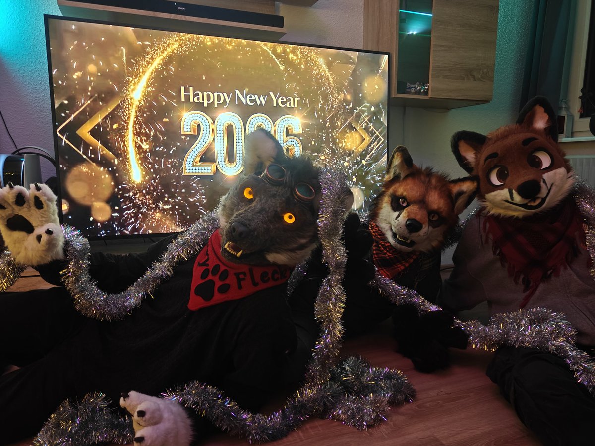 FlurryFlecky 🔜 @NFC, @Furciety tweet media