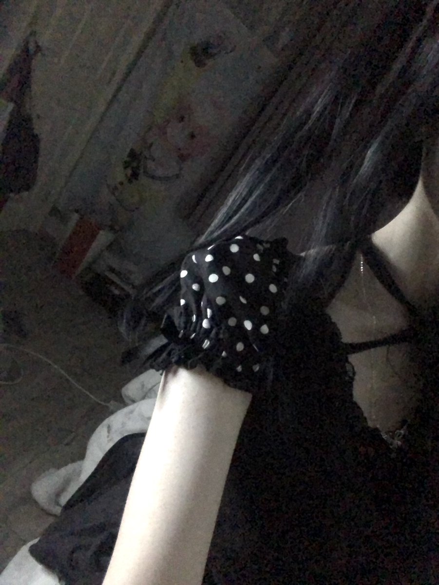 kiki tweet media