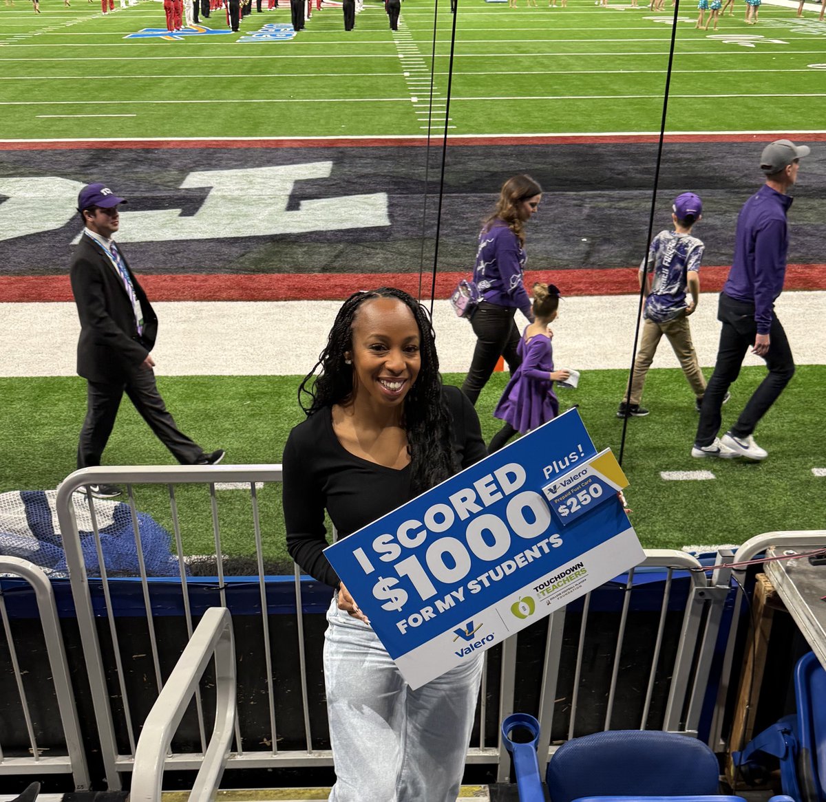 Coach Holland tweet media