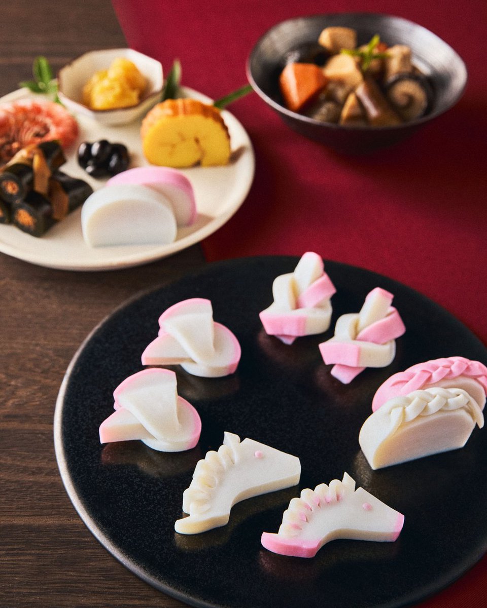 新年あけましておめでとうございます。 本年も美味しいかまぼこをお