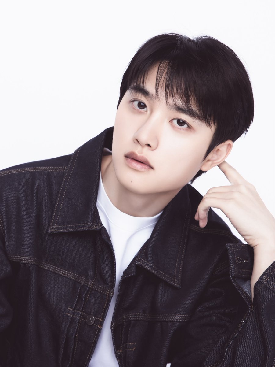 (2)

으아아아아나야나아아악

#도경수 #디오 #KYUNGSOO #ギョンス