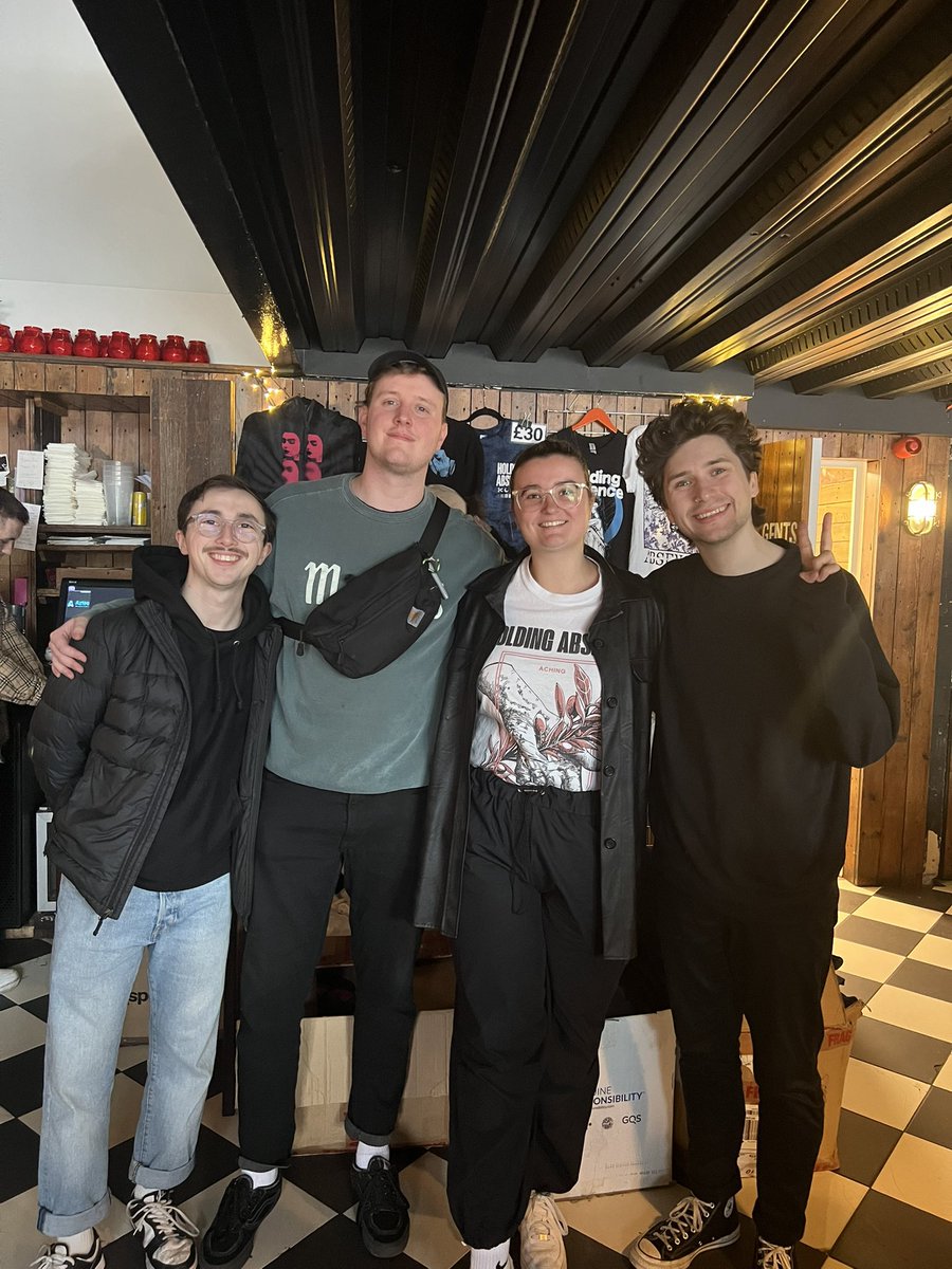 Sorry I’m late but happy birthday <a href="/Lucaswoodland/">Lu</a>!! I hope you had the best day, from 2019 throwbacks to 2024🥹💛