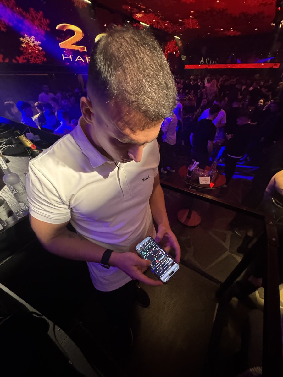 ChrisKogias tweet media