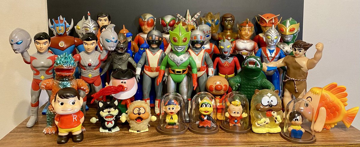 明けましておめでとうございます本年も宜しくお願い致します❗️プーさんのソフビ噺❣️本日18時30分ヒーローズ商店初コラボ動画配信します!