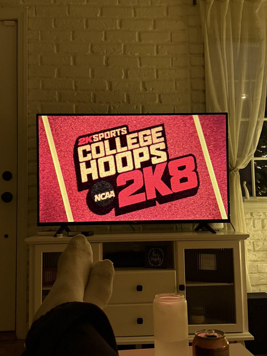 ryanhammer09's tweet photo. Ending 2025 the best way possible 

Starting a brand new legacy mode 🫡 https://t.co/Yp6uu3j6R4