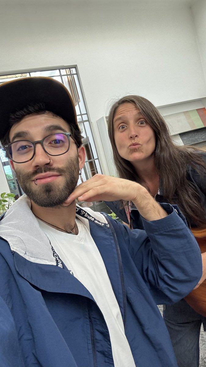 VIDEO "CRONOS" YA DISPONIBLE ⌛Ft. Dafne Usorach

Podes mirarlo completo acá: youtu.be/Ju6wjKhlw54