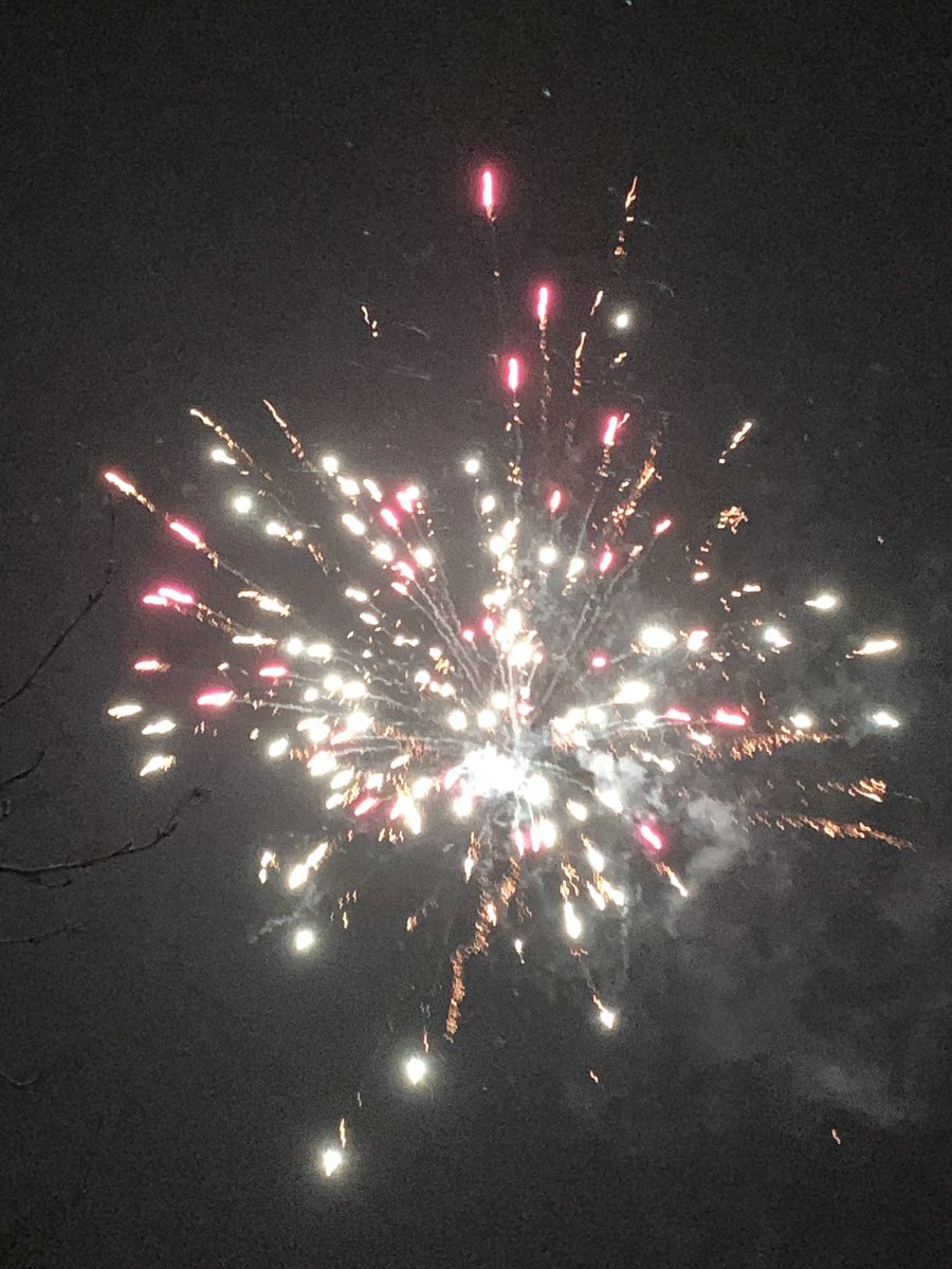 Det här har varit ett rövår för mig. Känns skönt att stänga det nu. Gott nytt år på er.