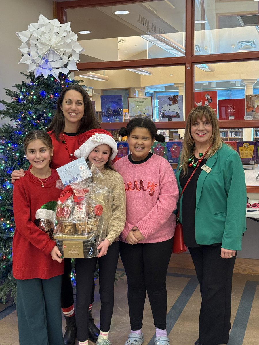 Julia Fraser tweet media