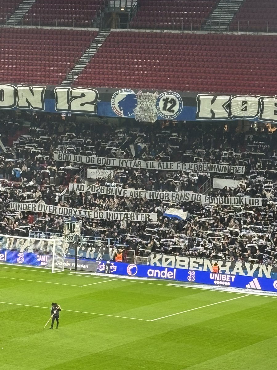 FalksDiscipel's tweet image. Godt nytår folkens!🧨 #fcklive #sldk