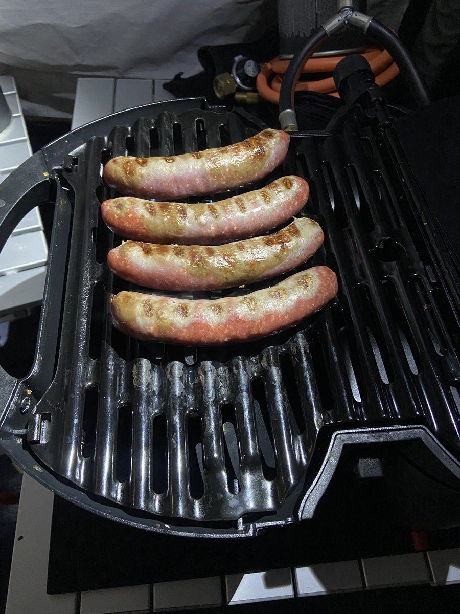 Frohes neues Jahr.
Ich starte dann mal die Grillsaison 2026