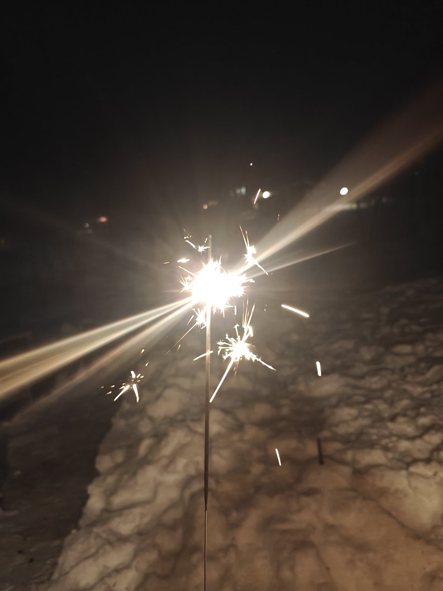 Ninalyset tweet media